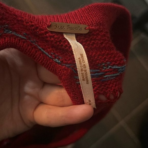 Free People Women’s Cropped Red Sweater Shirt - Picture 6 of 7